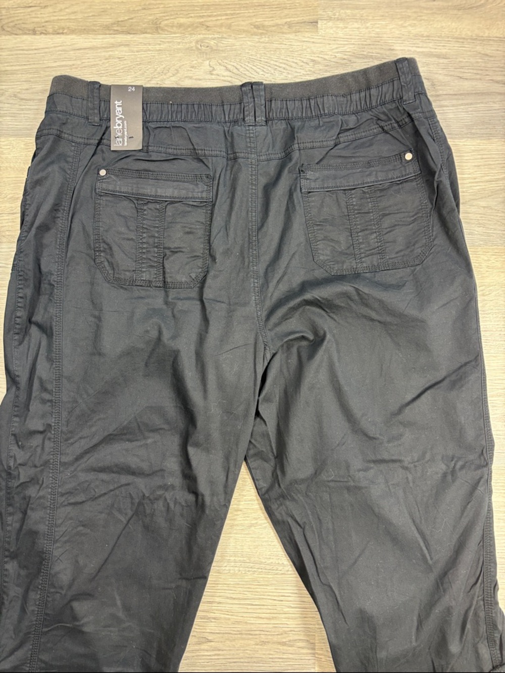 Lane Bryant Black Convertible Pants - 24 NWT - Picture 6 of 9